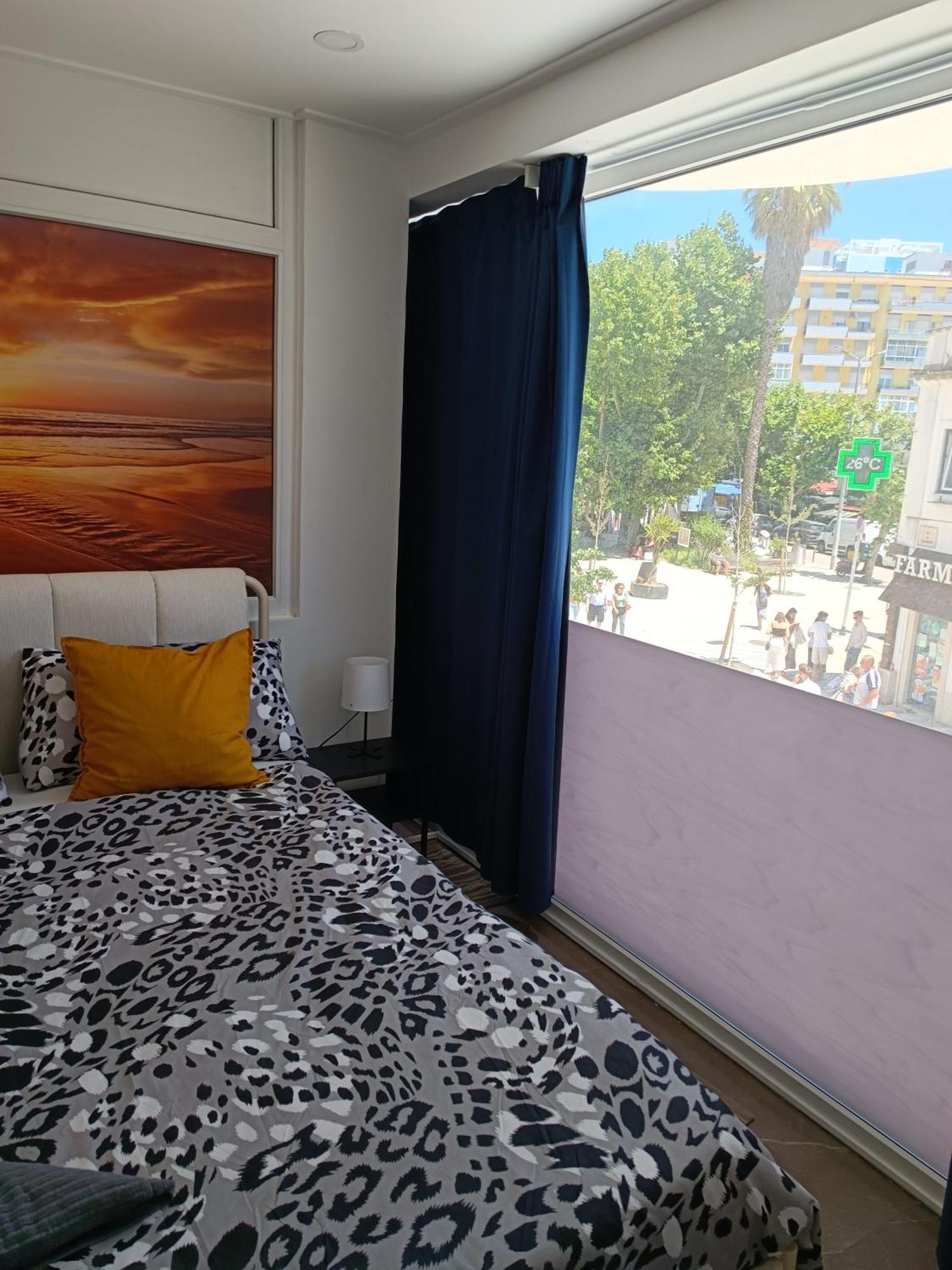 Plaza Caparica Hostel 卡帕里卡海岸 外观 照片