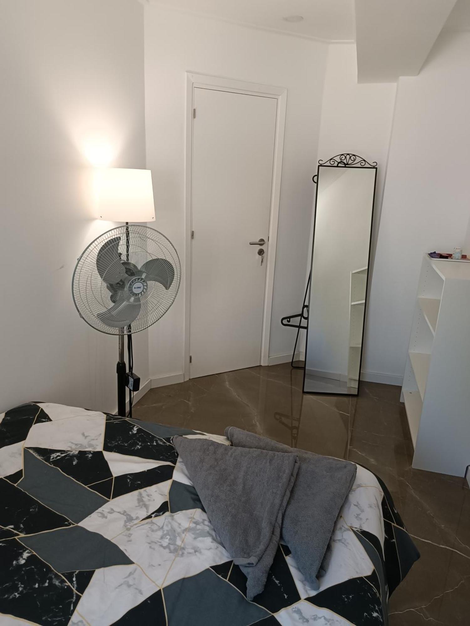 Plaza Caparica Hostel 卡帕里卡海岸 外观 照片